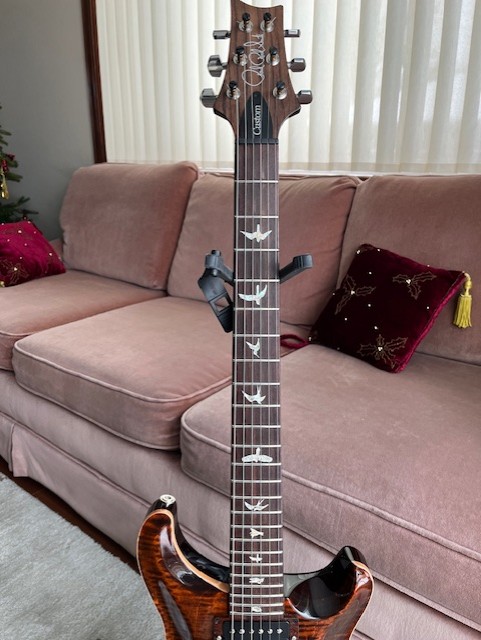 PRS Custom 24 Piezo-4-neck-front-jpg