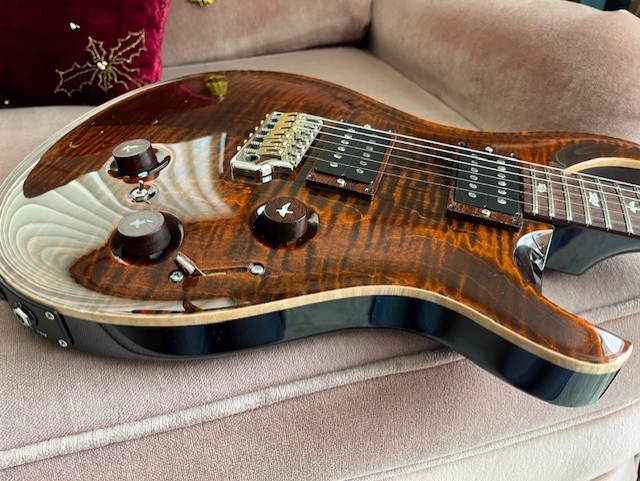 PRS Custom 24 Piezo-22-side-bottom-jpg