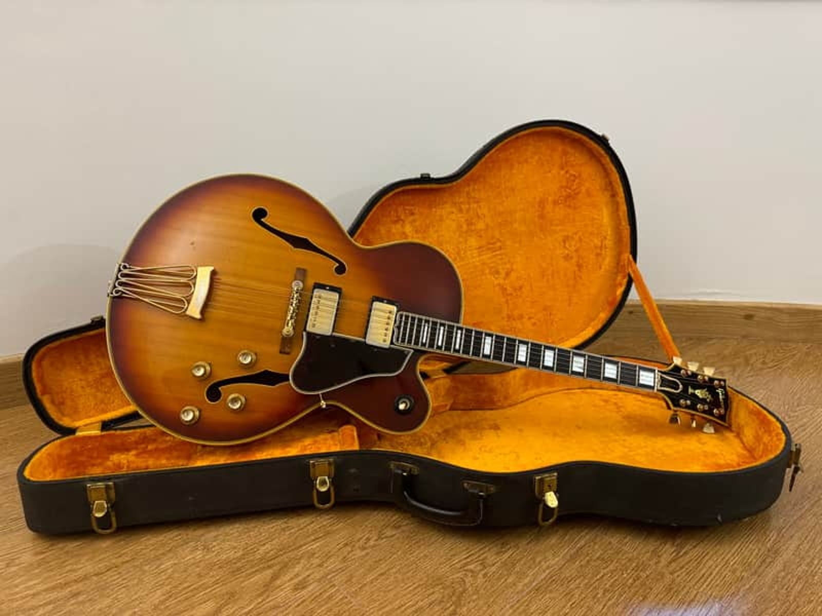 REDUCED: '69 Gibson Byrdland Iced Tea Sunburst-5890e53b-1fdb-4bd4-b3f2-75b122a85567-jpg
