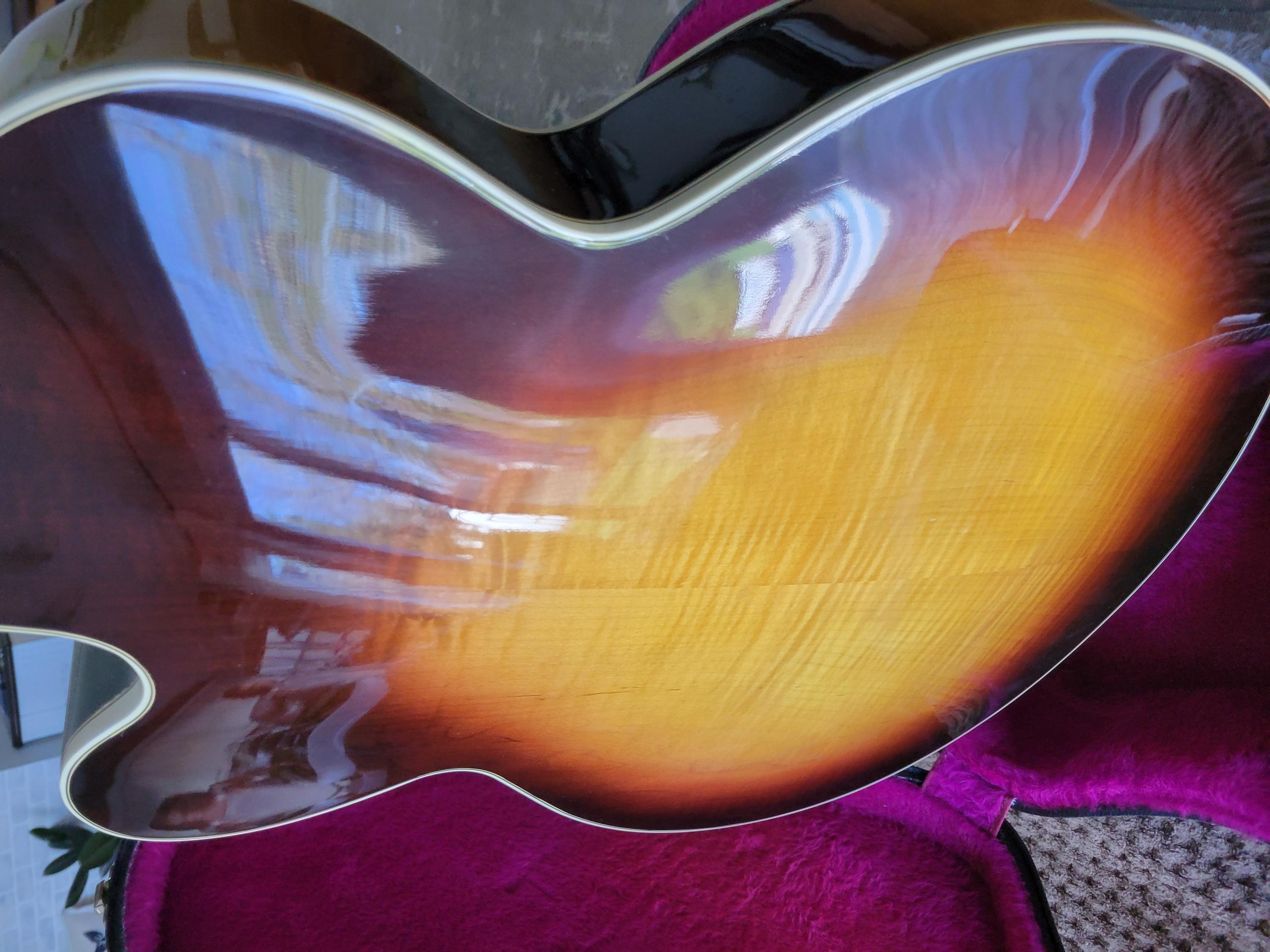 Gibson L-5C in Sunburst w/Biltoft floating CC pickup-20260407_160846-jpg