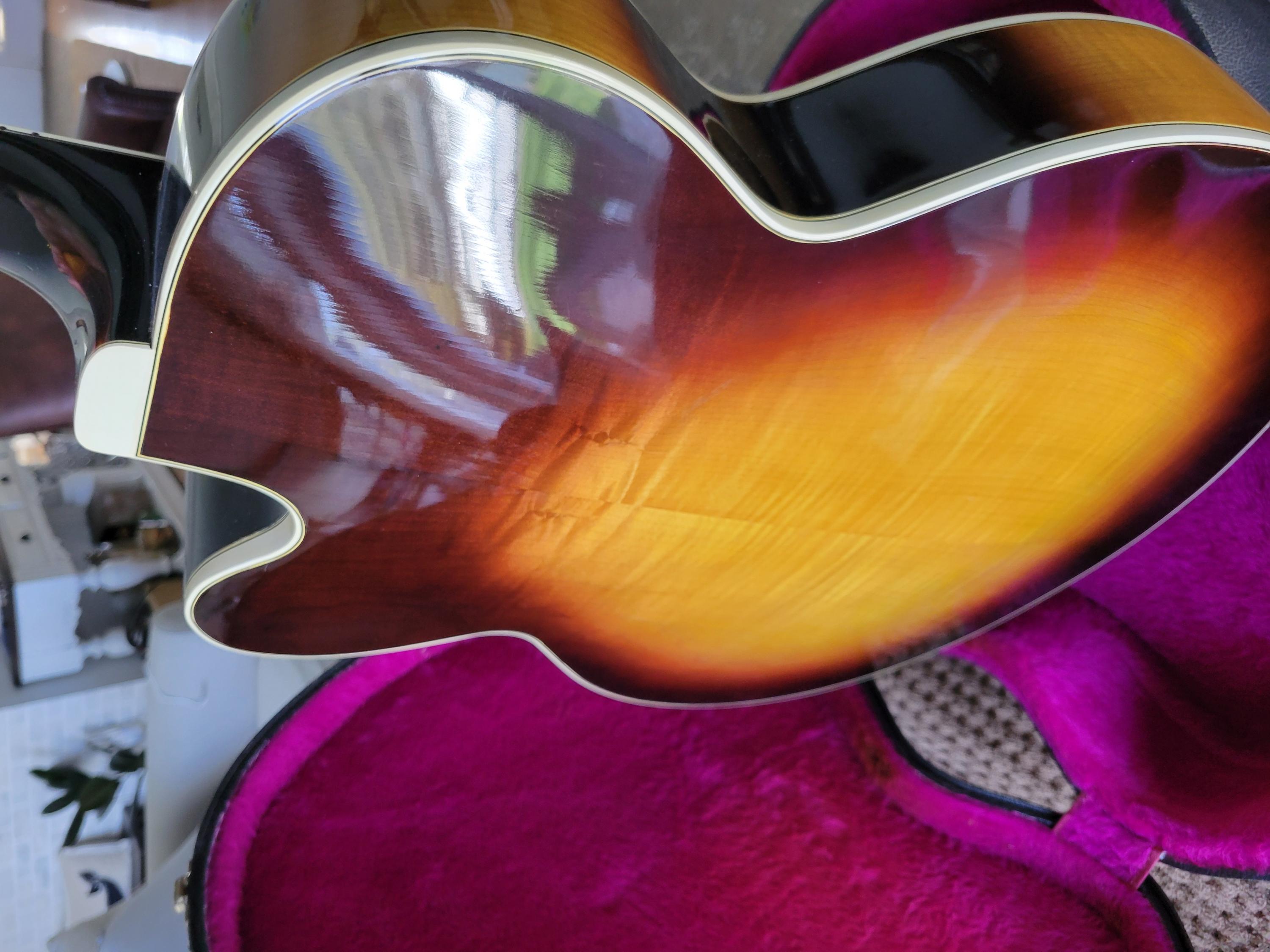 Gibson L-5C in Sunburst w/Biltoft floating CC pickup-20260407_160832-jpg