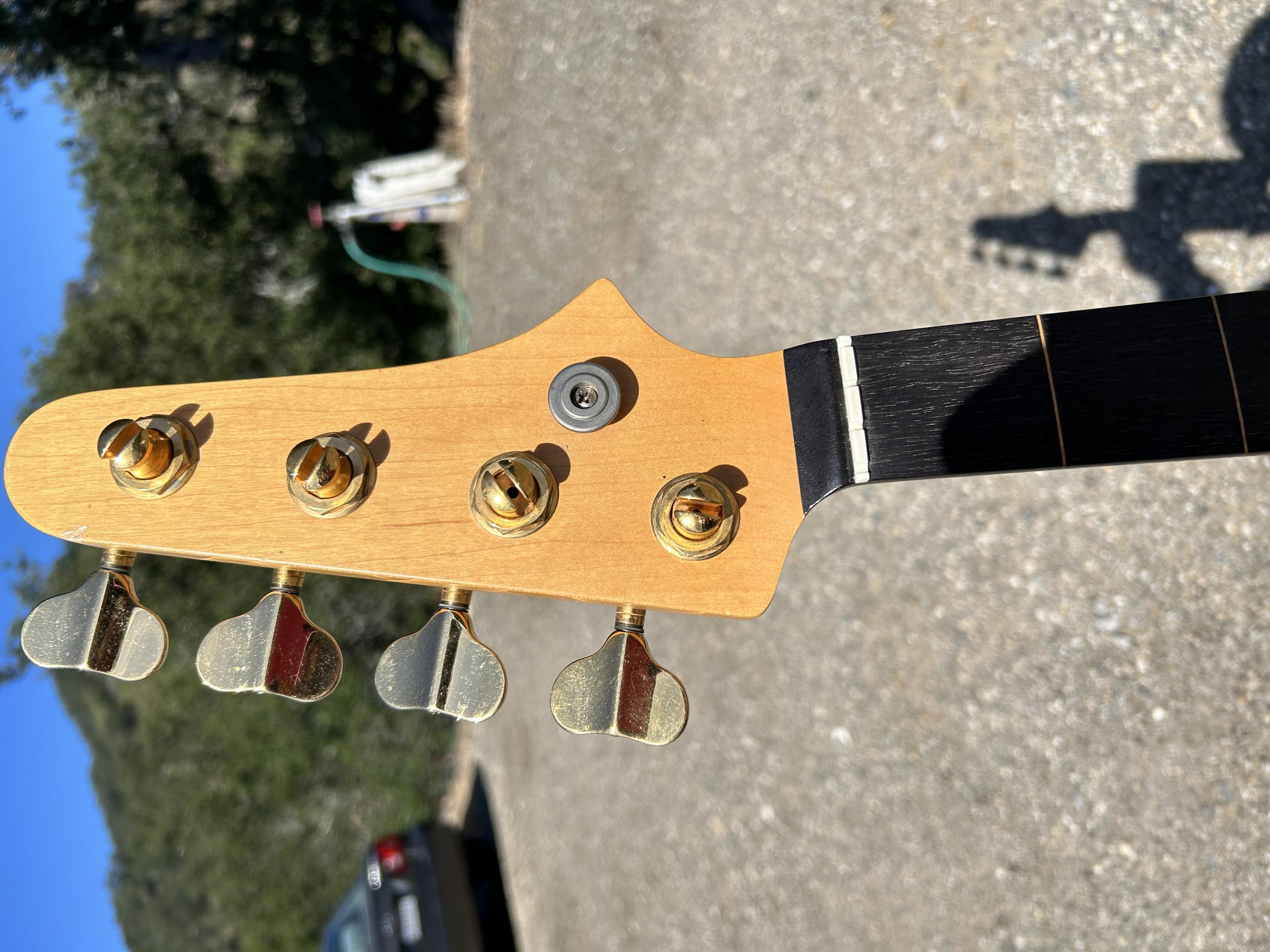 Fretless J bass neck and extras-img-1814-jpg