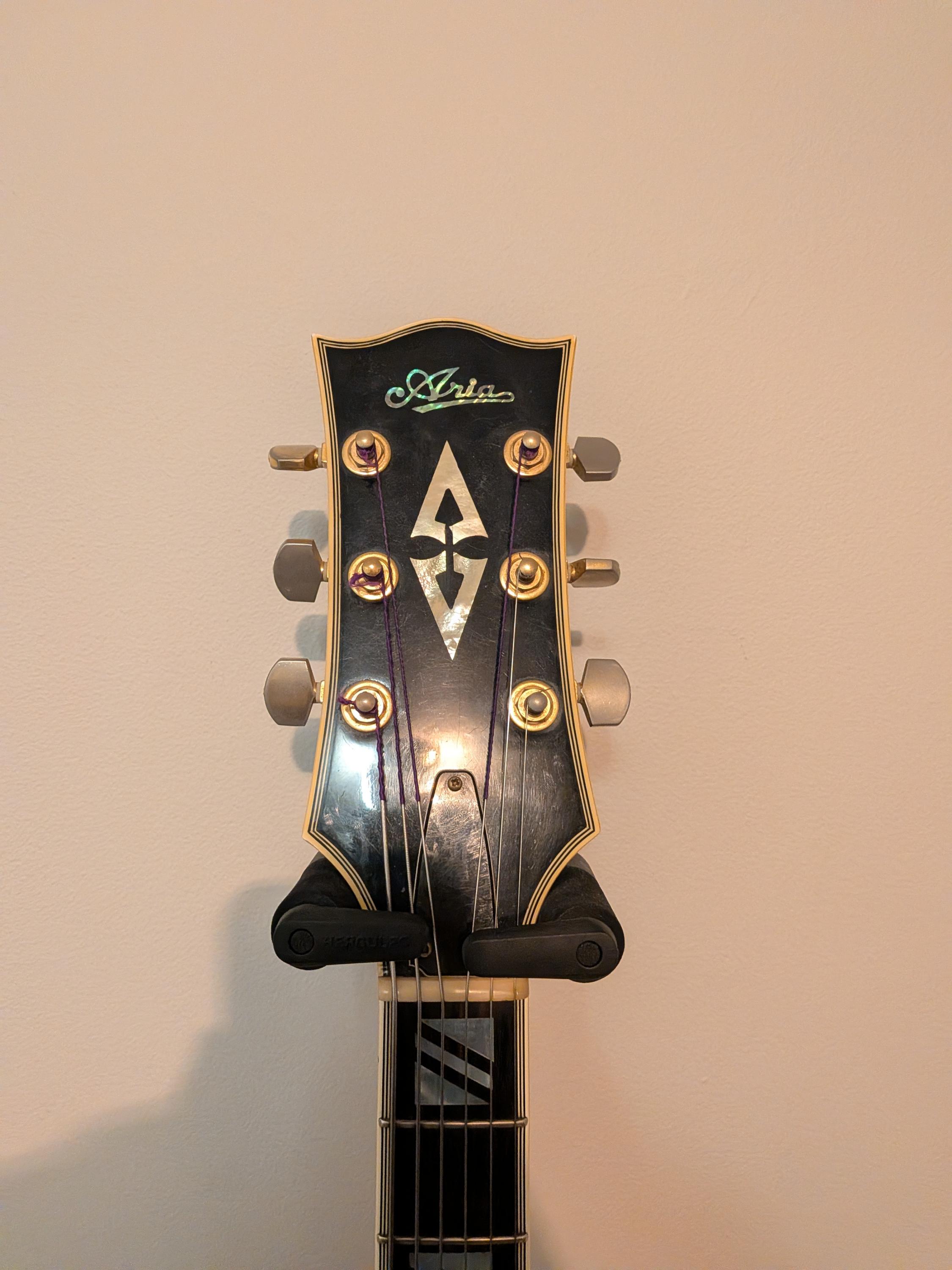 1970s Aria L-1000C-pxl_20260417_003407265-jpg
