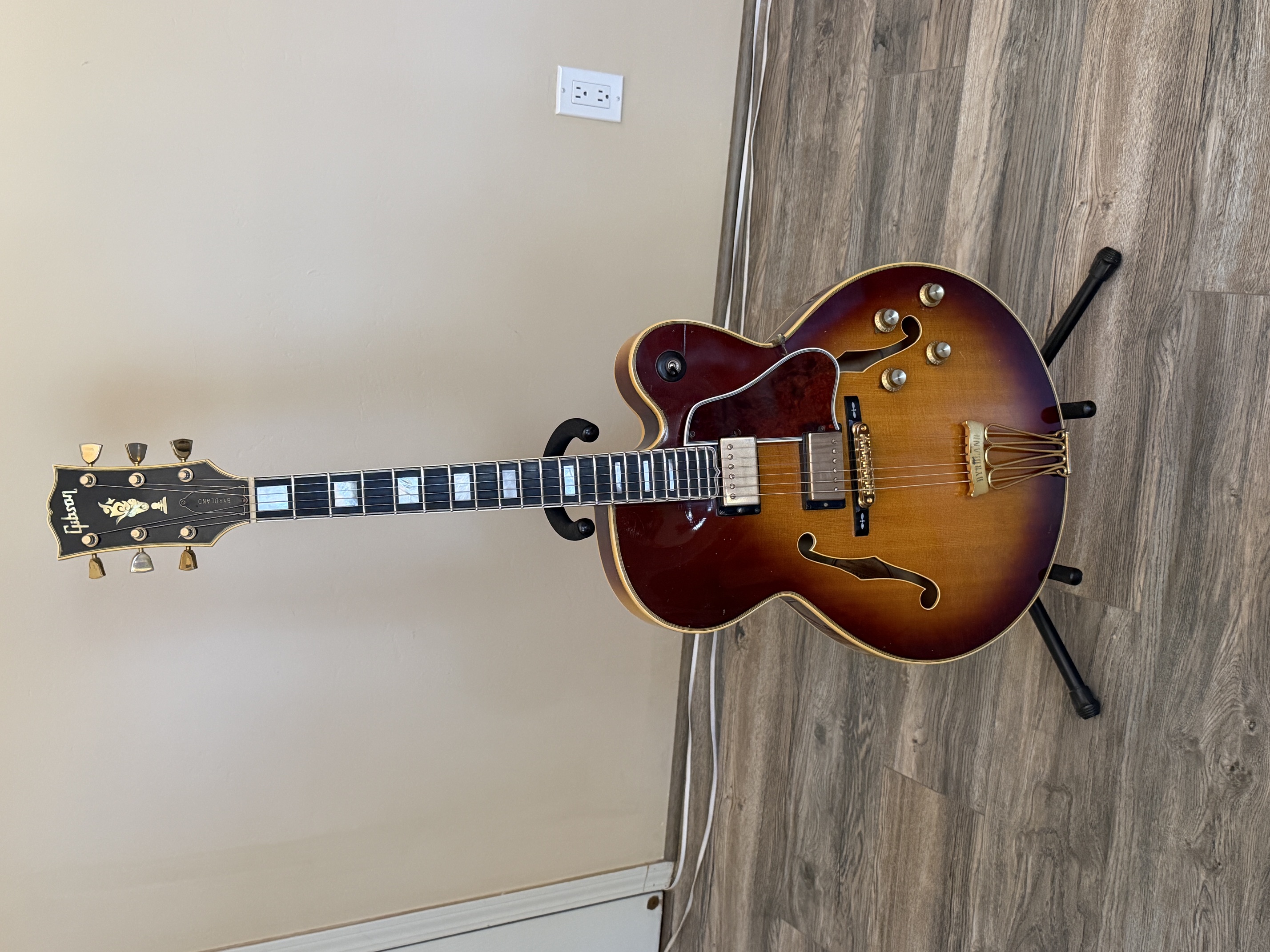 1969 Gibson Byrdland Sunburst Price Drop!-byrd-full-front-jpg