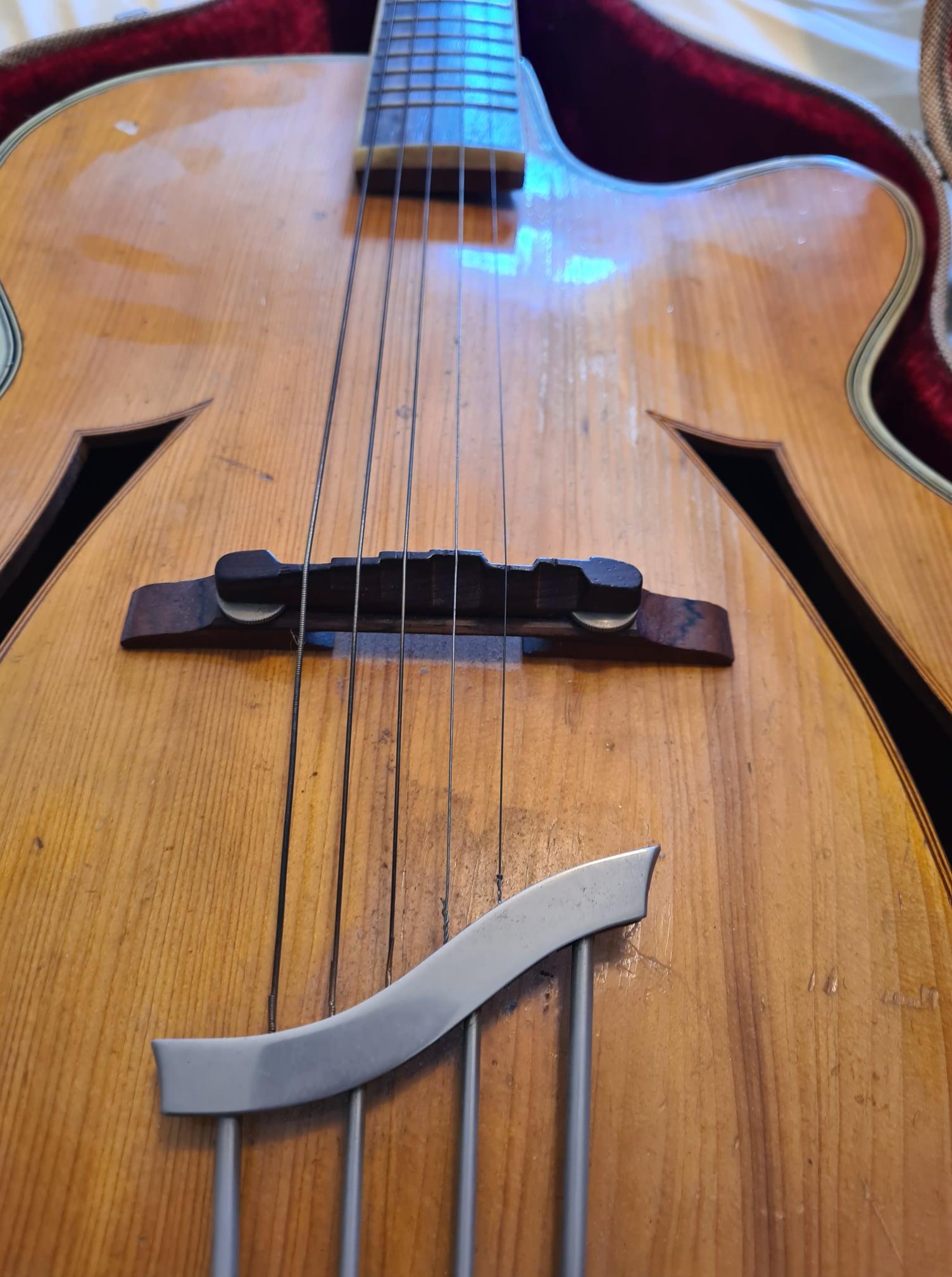 Time to move this guitar on - Huttl "Opus 59"-490964226_10236372247316894_5963869165032118236_n-jpg