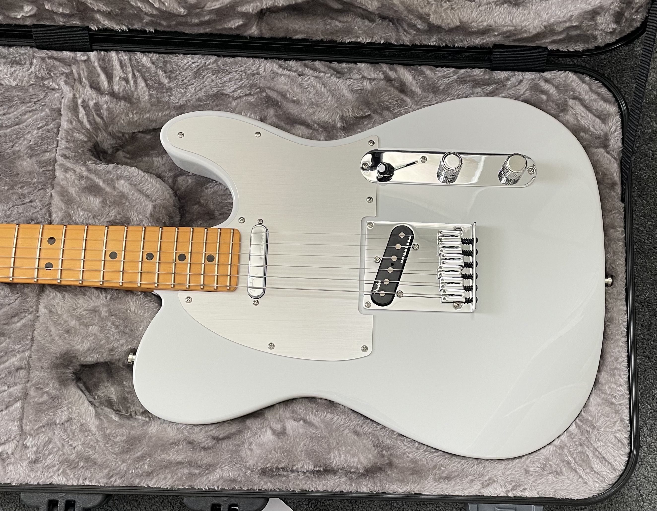 MINT 2026 Fender American Ultra II Telecaster-img_2667-jpeg