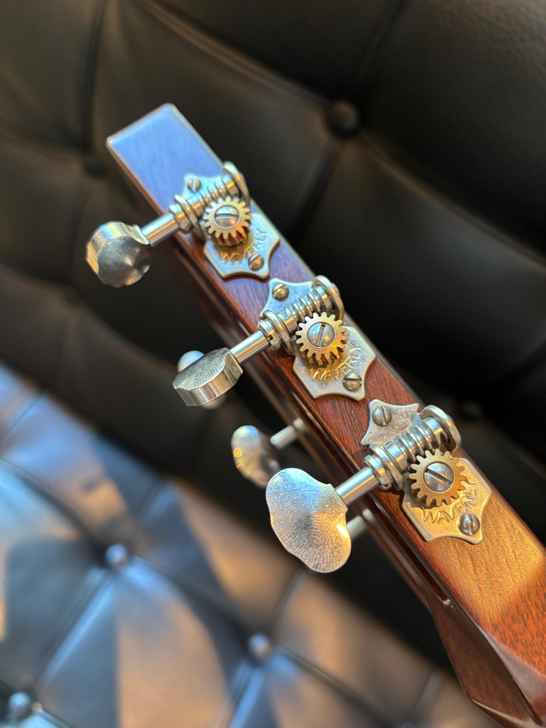 2001 Martin HD-28VS - 12-fret dreadnought-5-martin-hd28vs_5037-jpg