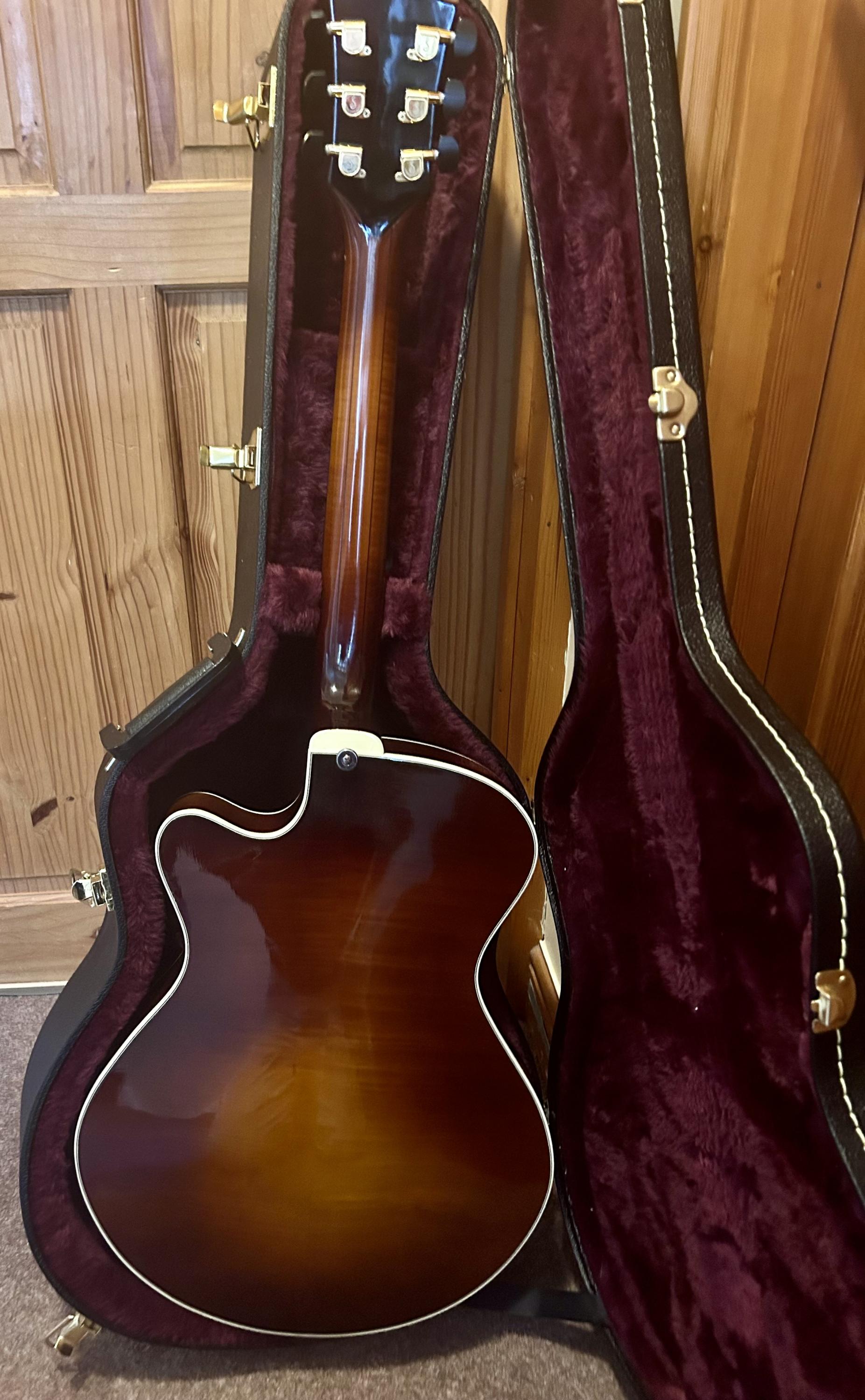 Gérard DeFurne Red Thunder Archtop and Case - £1950-img_5585-jpg
