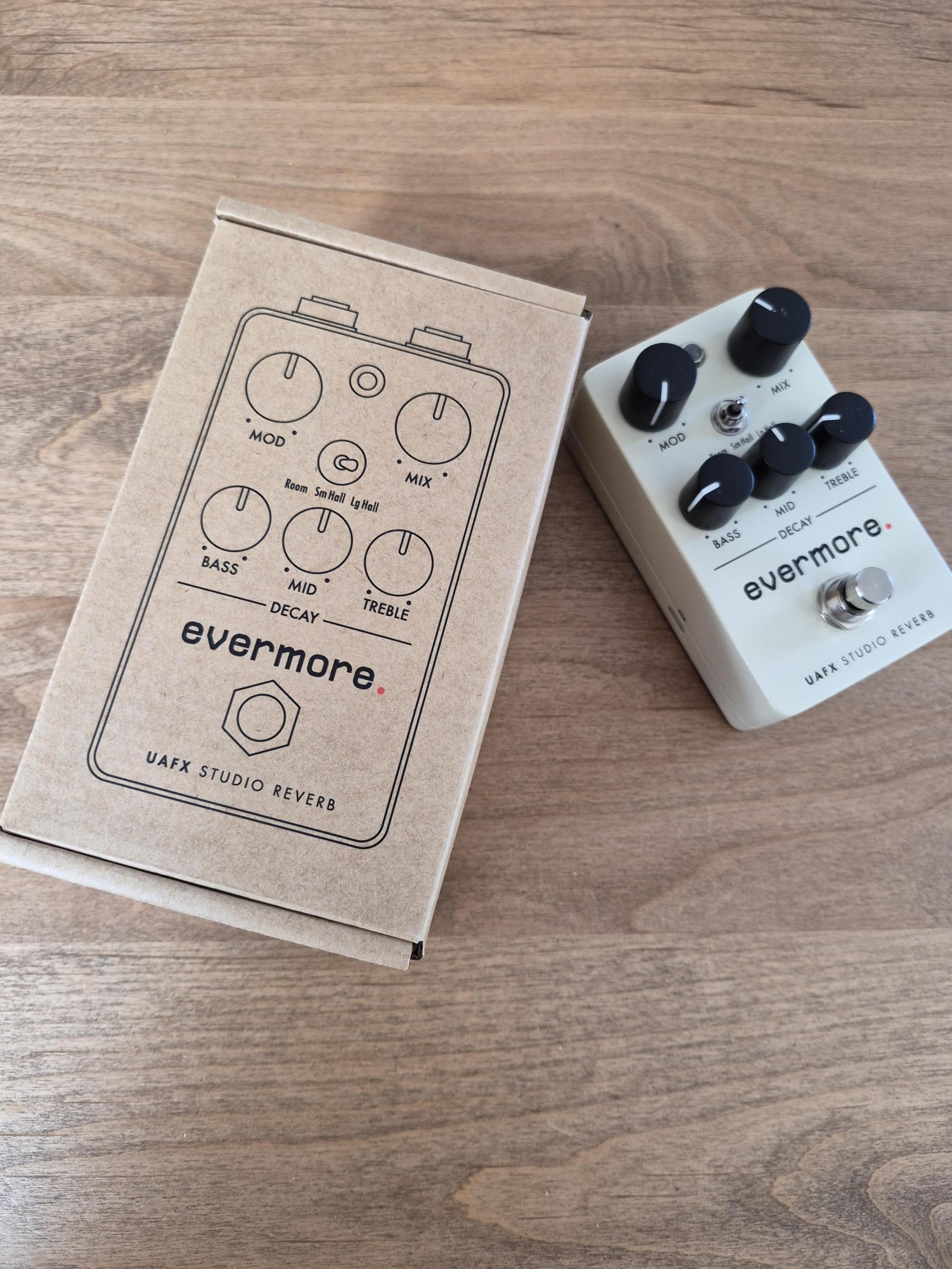 Universal Audio (UAFX) "Evermore" Studio Reverb pedal - pristine!-ever-box-jpg
