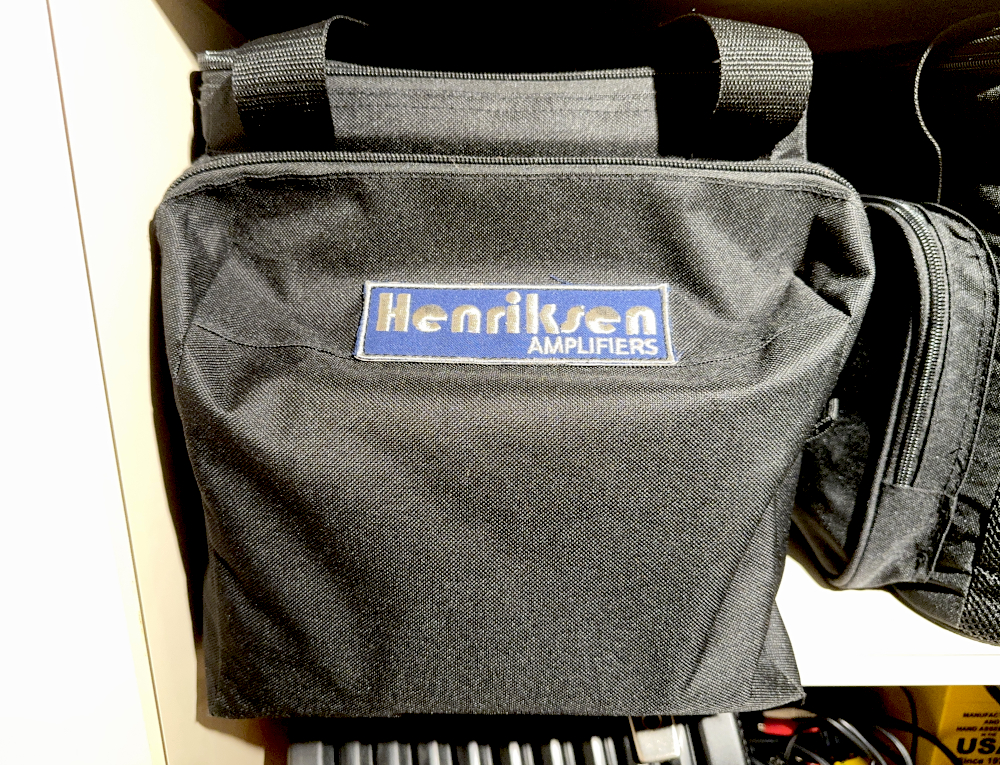 Mint Henriksen Blu 6 from original owner-gigbag-jpg