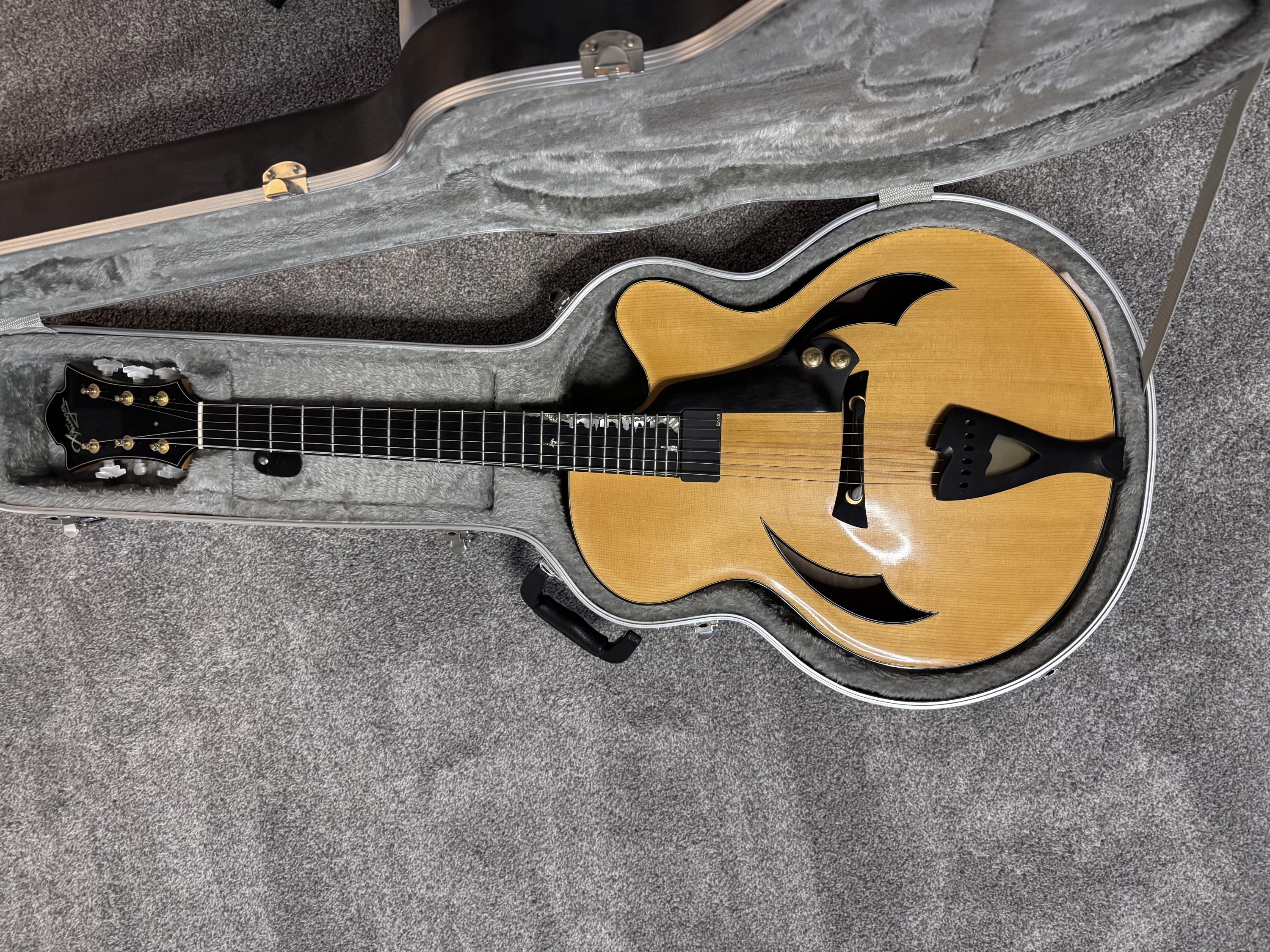 Artinger Archtop - 1997 - First guitar Matt ever sold!-img_4741-jpg
