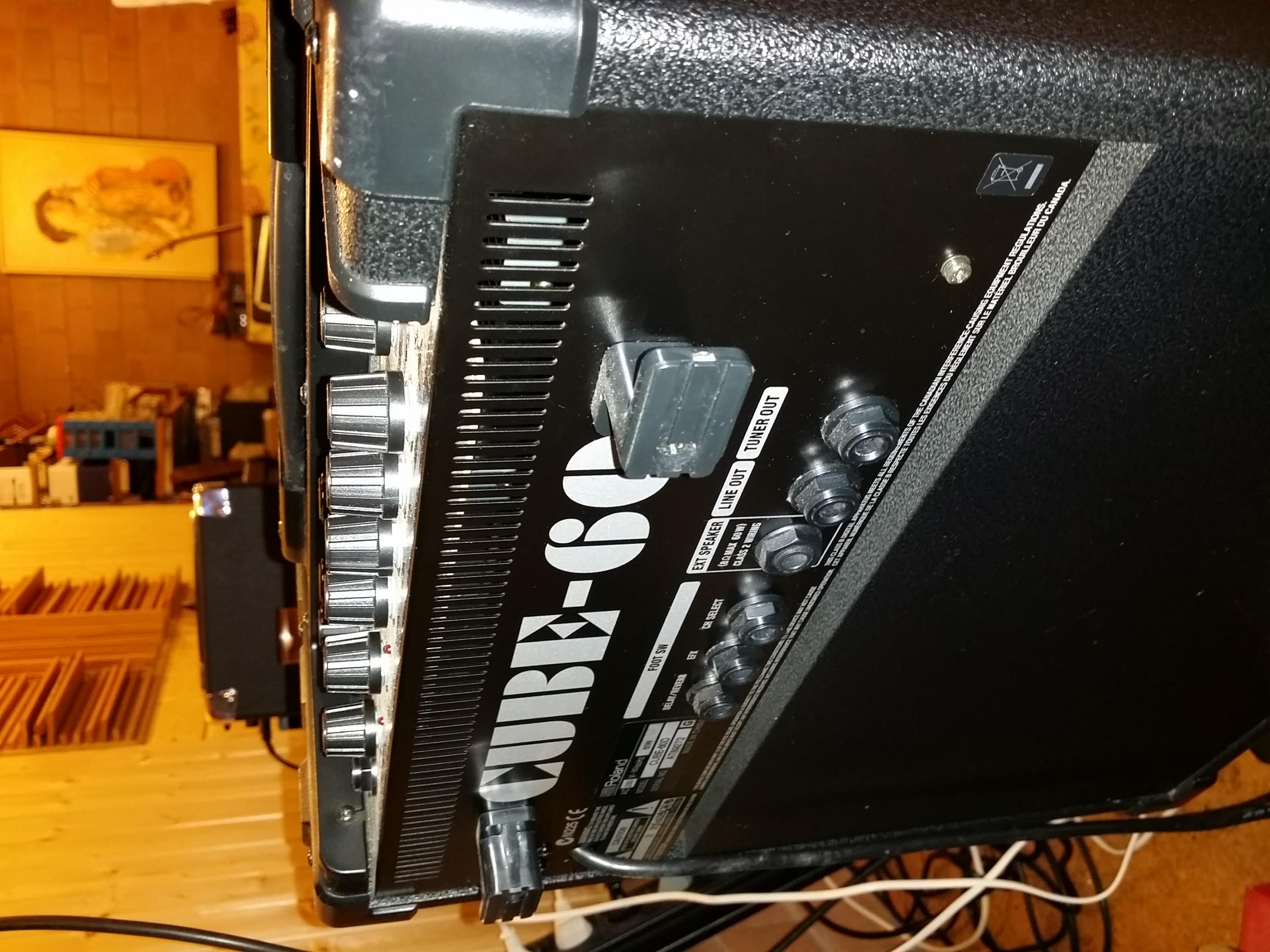 Roland Cube 60 COSM-20140107_191305-jpg