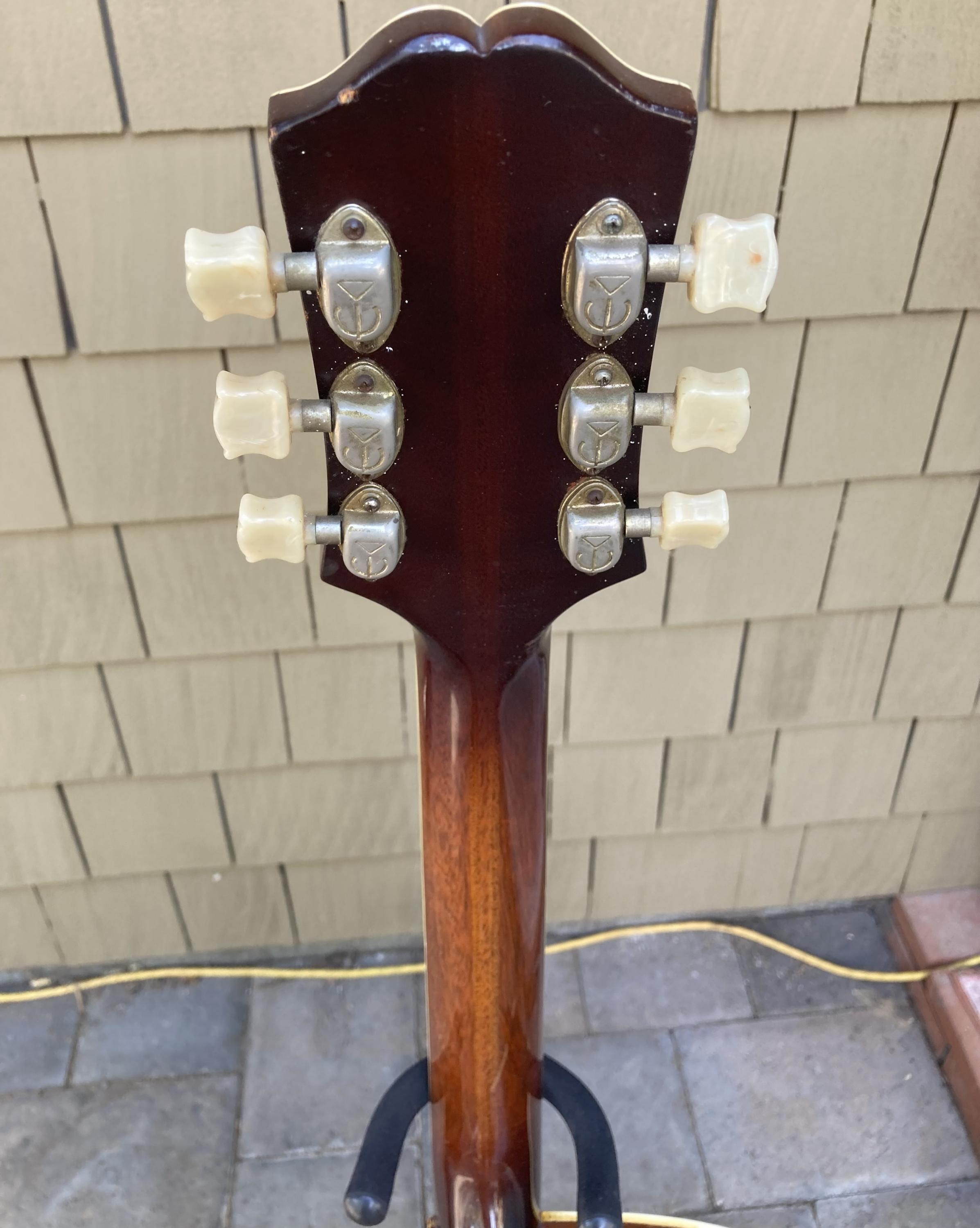 1951 Epiphone Triumph Regent w/ Pete Biltloft CC floater-img_3996-jpg